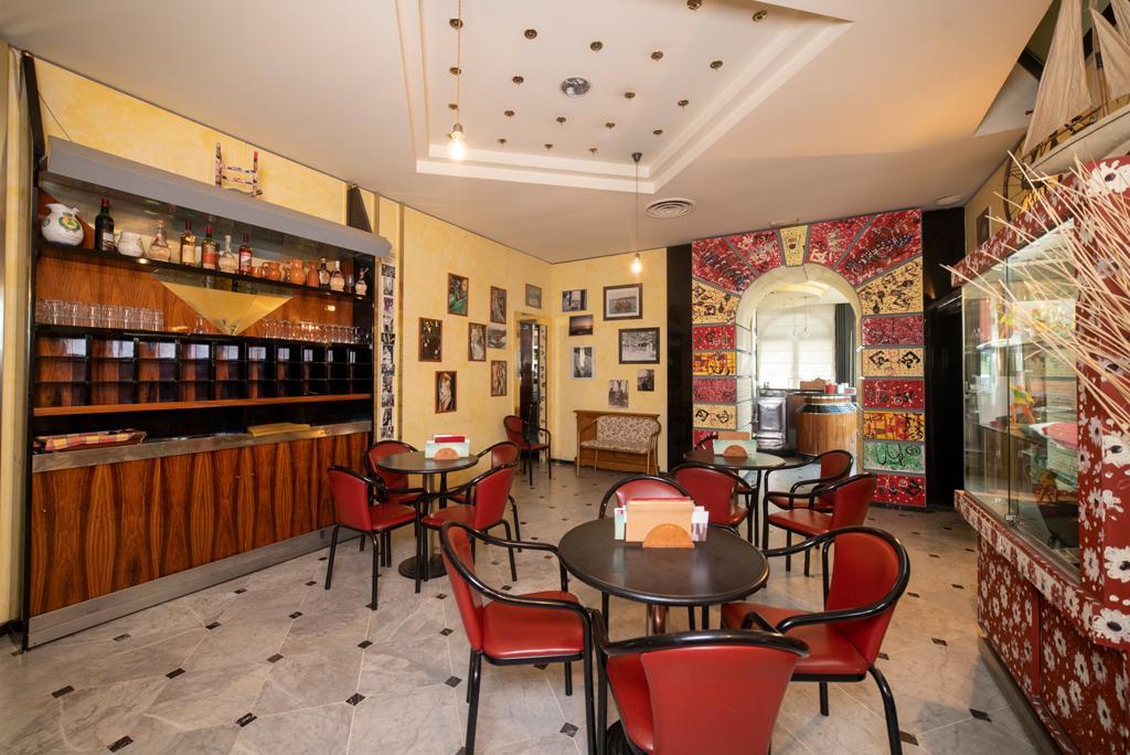 Hotel Italia & Lombardi Монтефьясконе Экстерьер фото